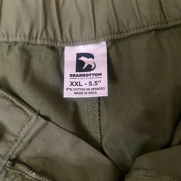 Bear Bottom Olive Stretch Short - Picture 5 of 6